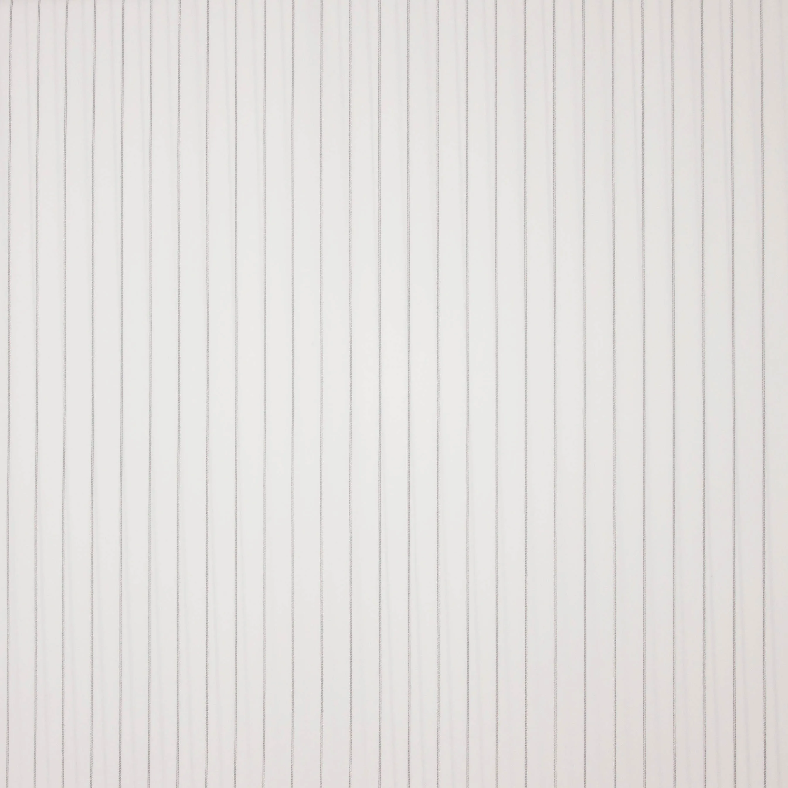 Witte polyester met zwarte onderbroken streepjes
