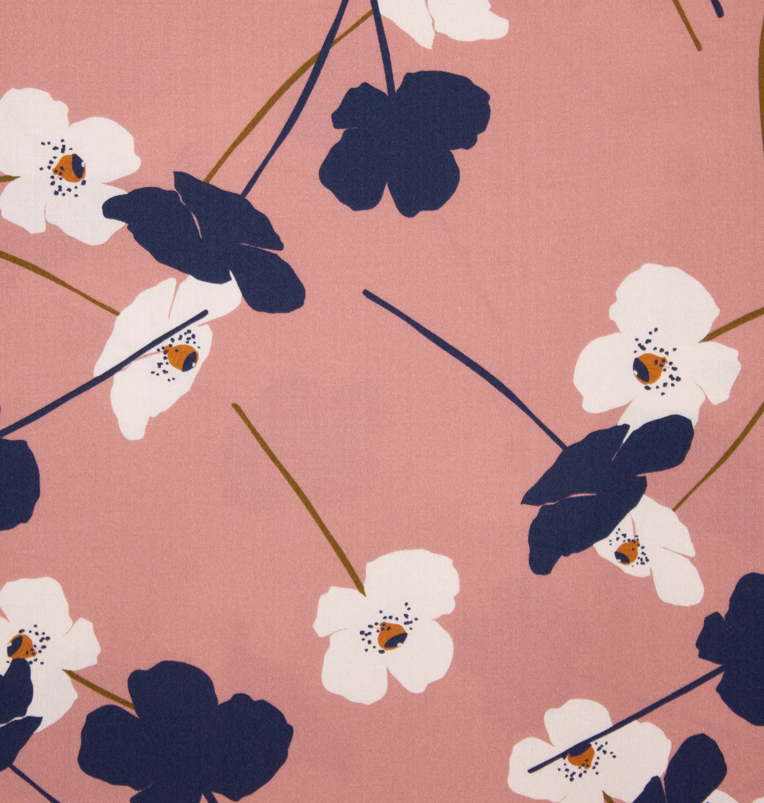 Roze viscose met bloemen in blauw en wit van Atelier Jupe