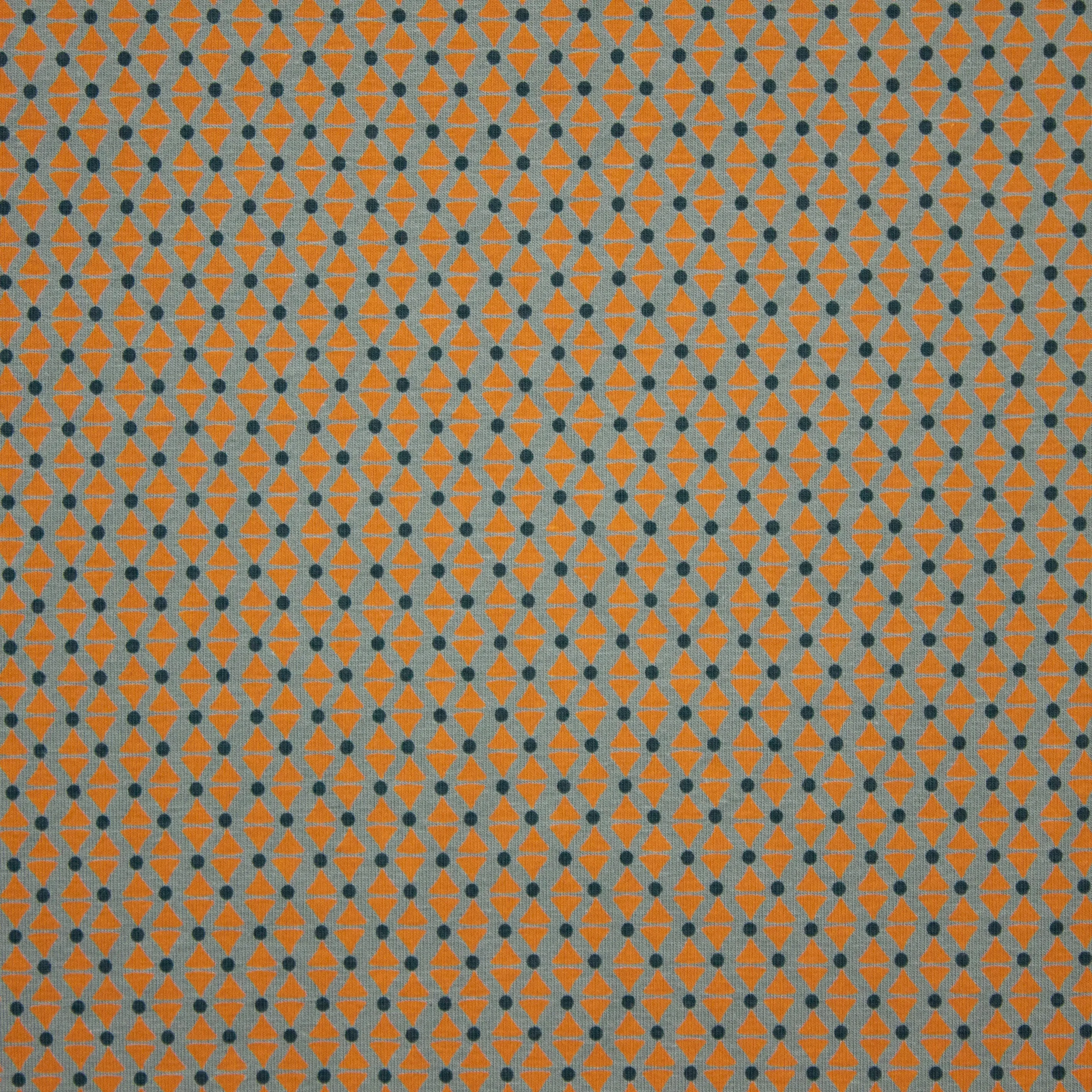 Groene Tricot met Oranje Pijltjes