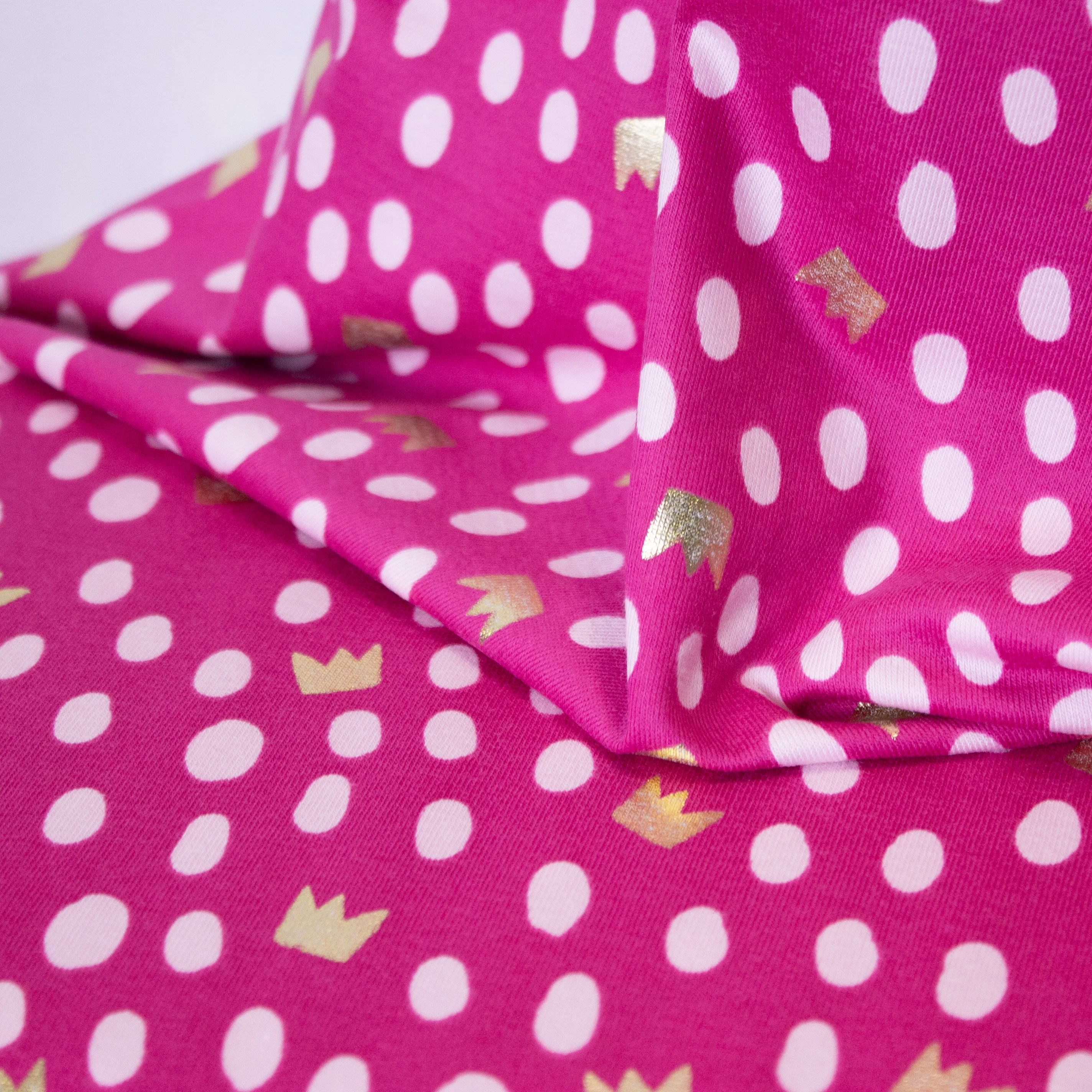 Roze Tricot met Gouden Kroontjes en Stippen