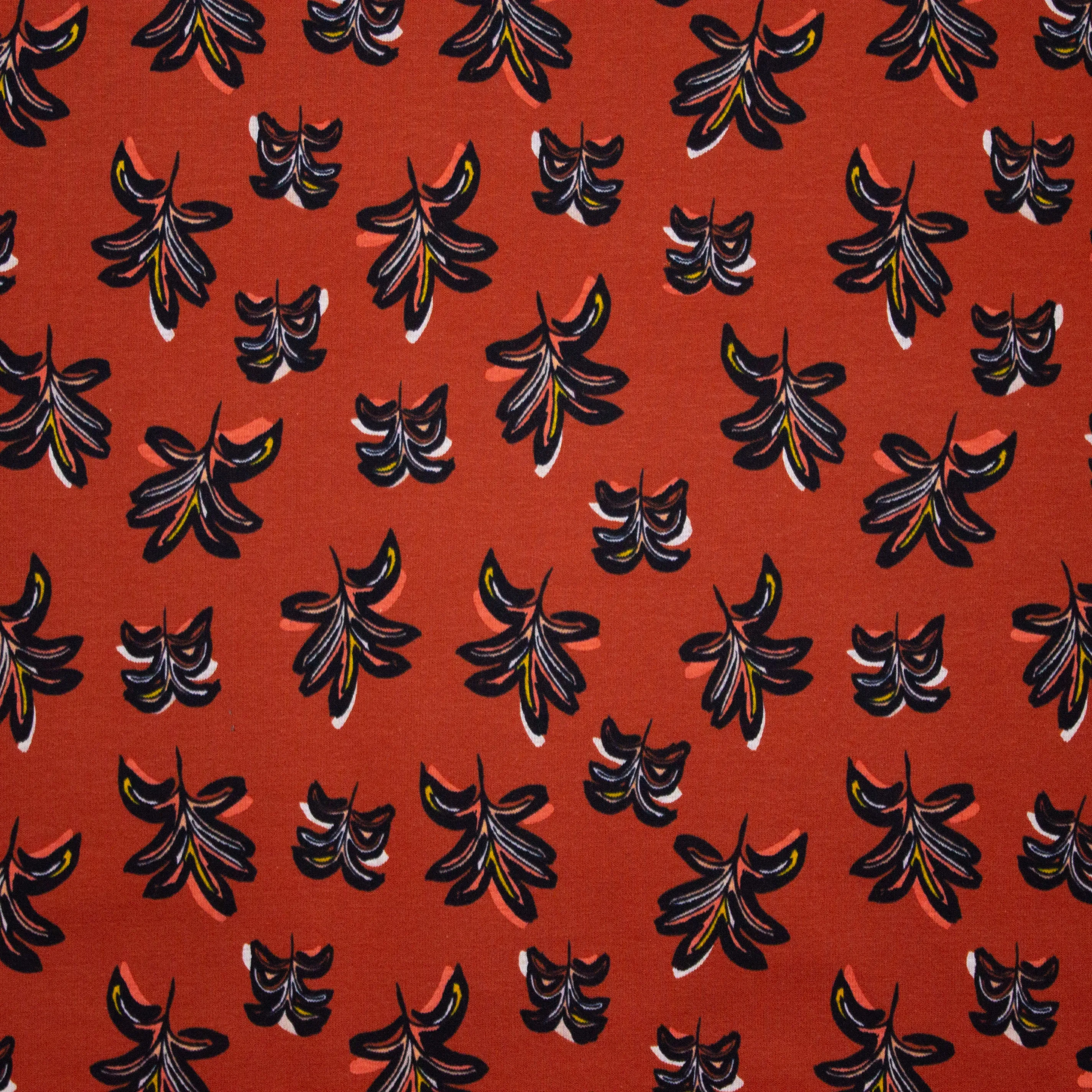 Roestkleurige Sweater met Gekleurde Bladeren van Poppy