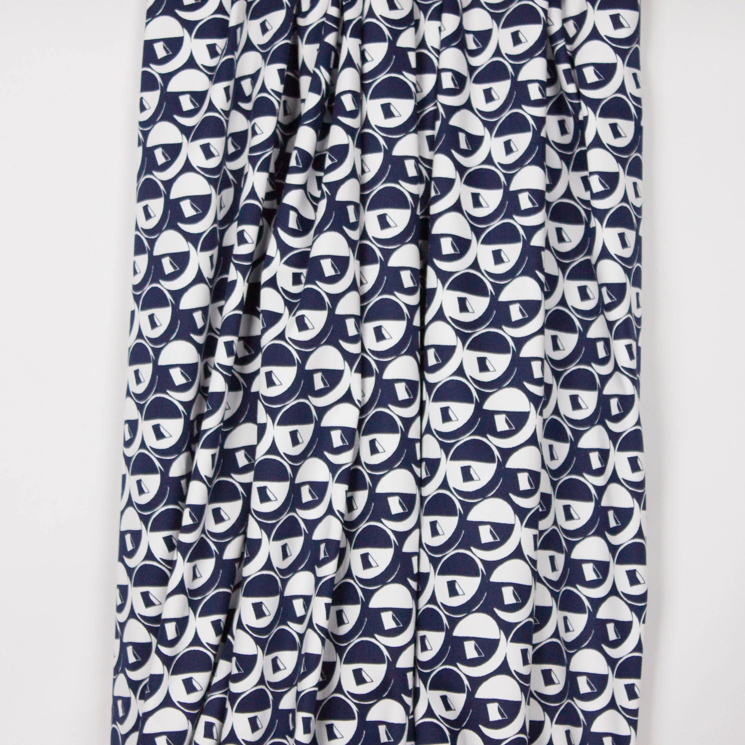 Rekbare katoen met abstract motief in donkerblauw / wit van "Burda Style"