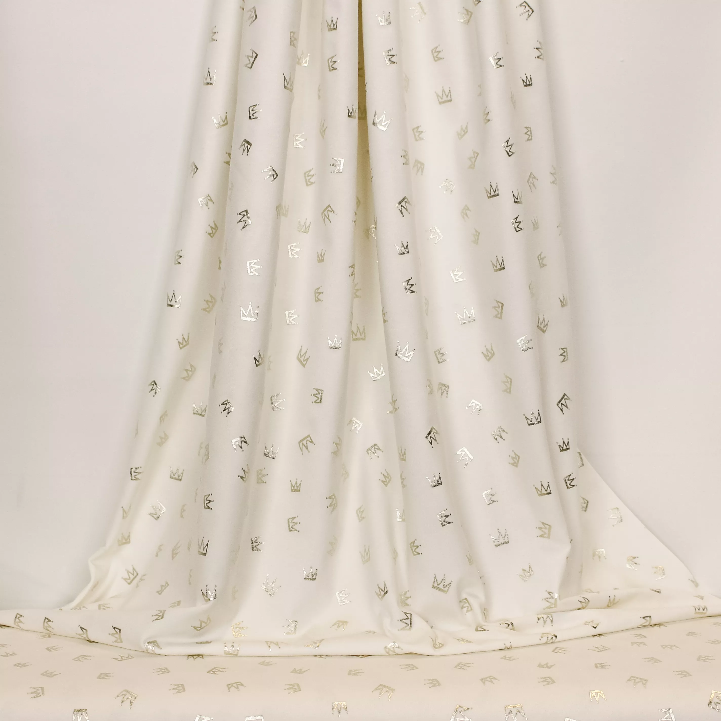 Witte Tricot met Glanzende Kroontjes