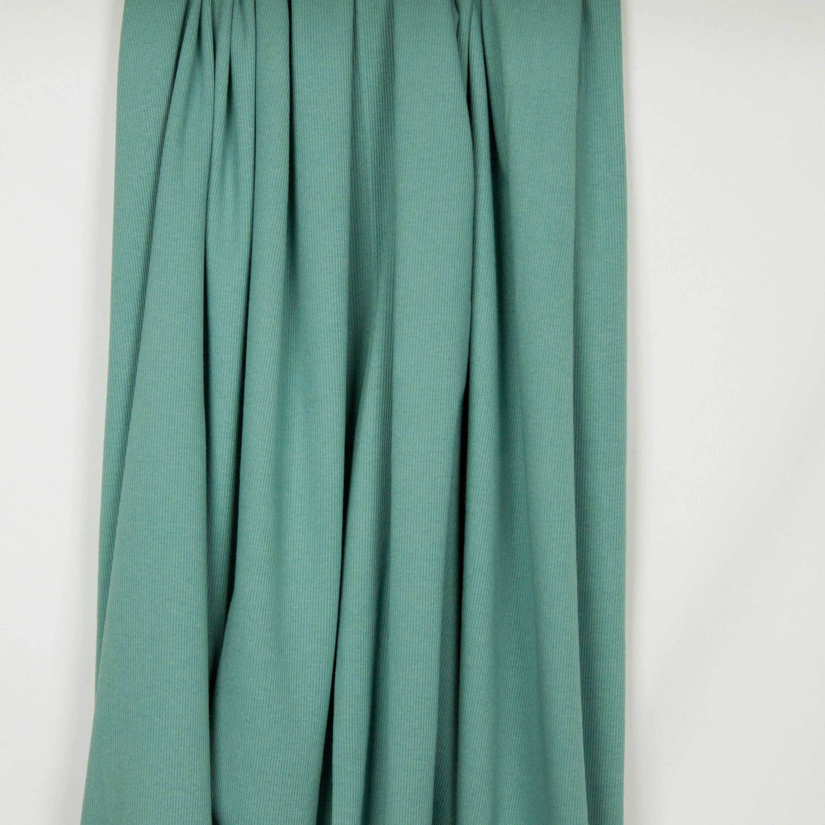 Donkere munt geribde boordstof "Trellis Blue" van See You At Six