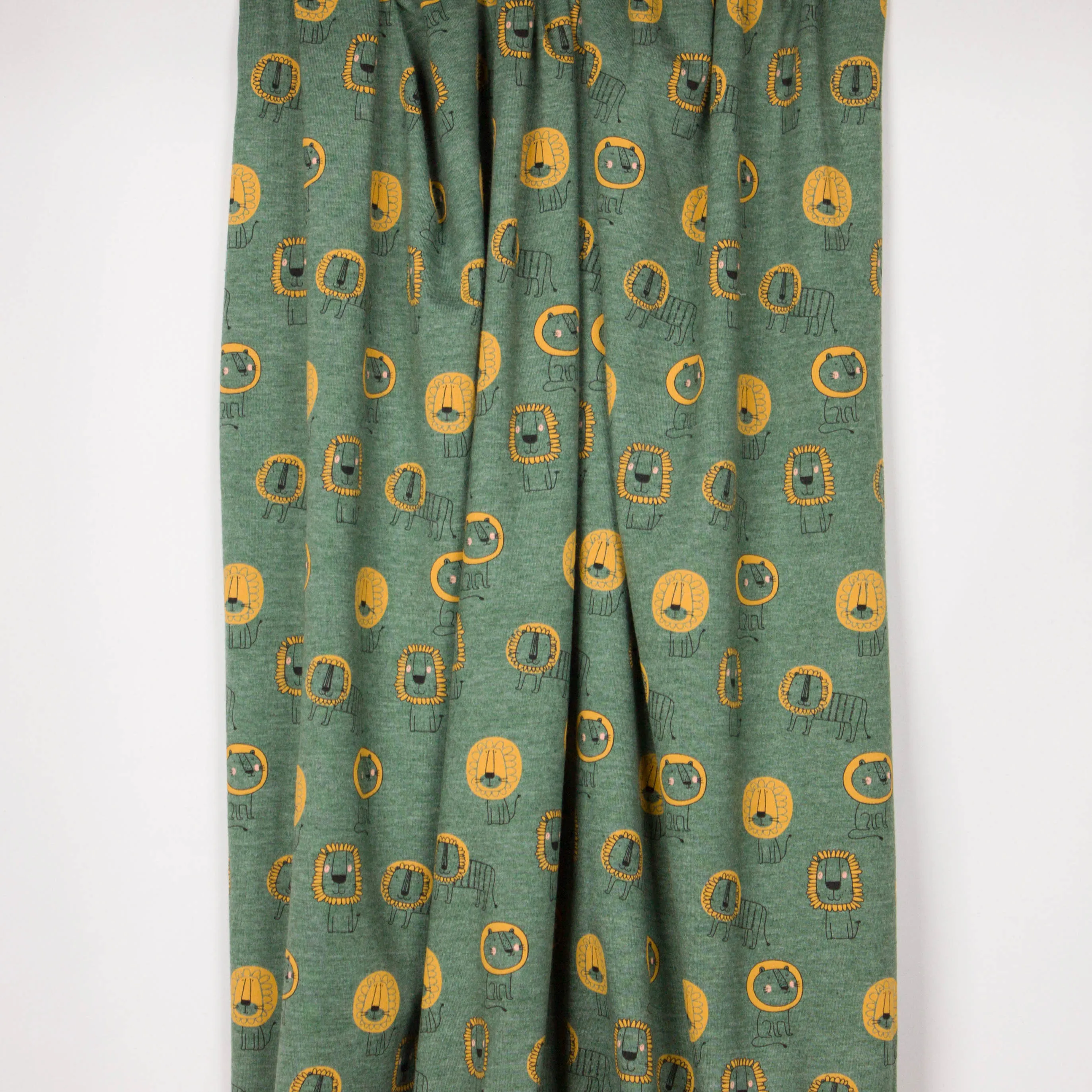 Groene tricot met leeuwen  "Lion" van Poppy