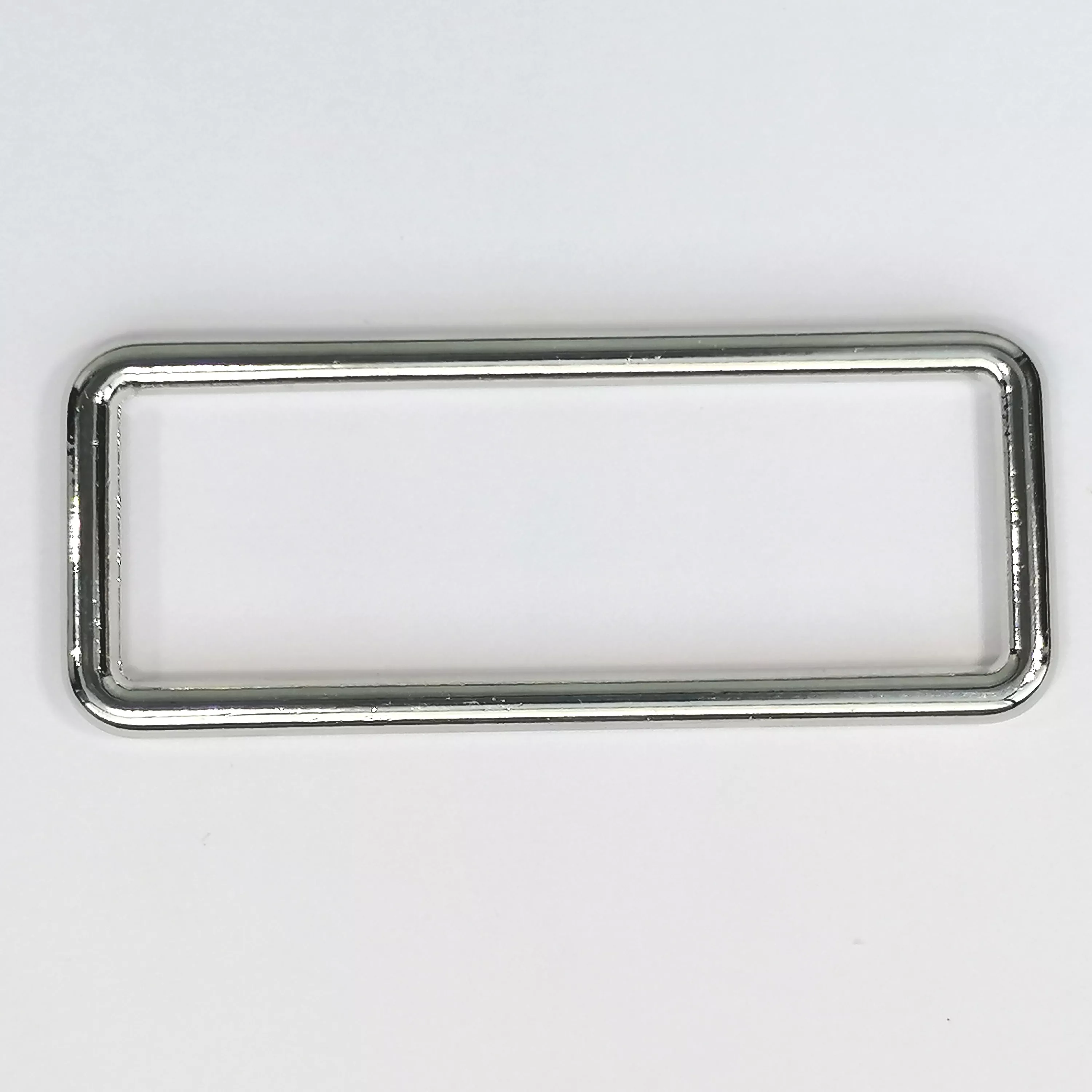 Rechthoekige ring - zilverkleurig - 5 x 1,5 cm