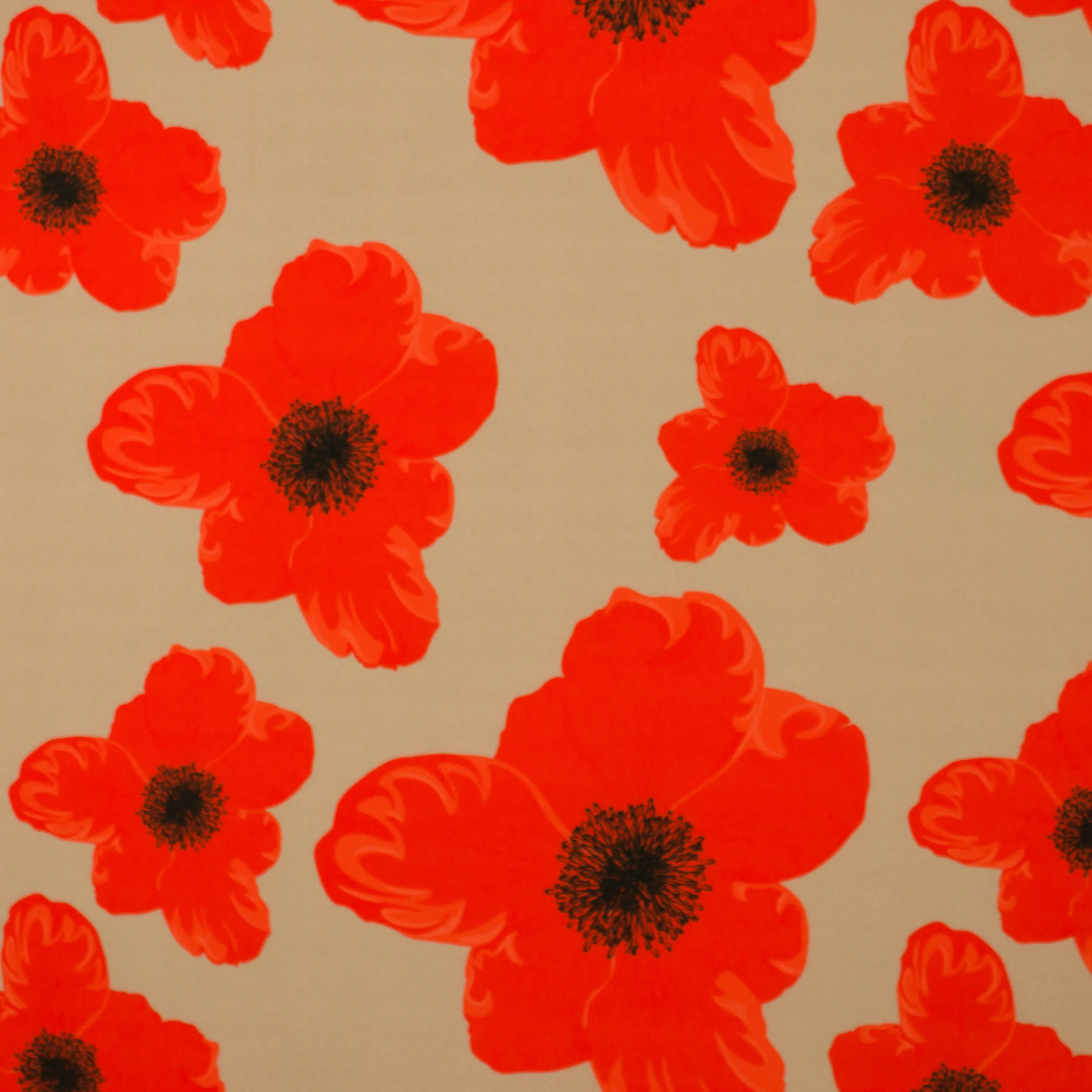 Beige italiaanse crêpe met oranje bloemen