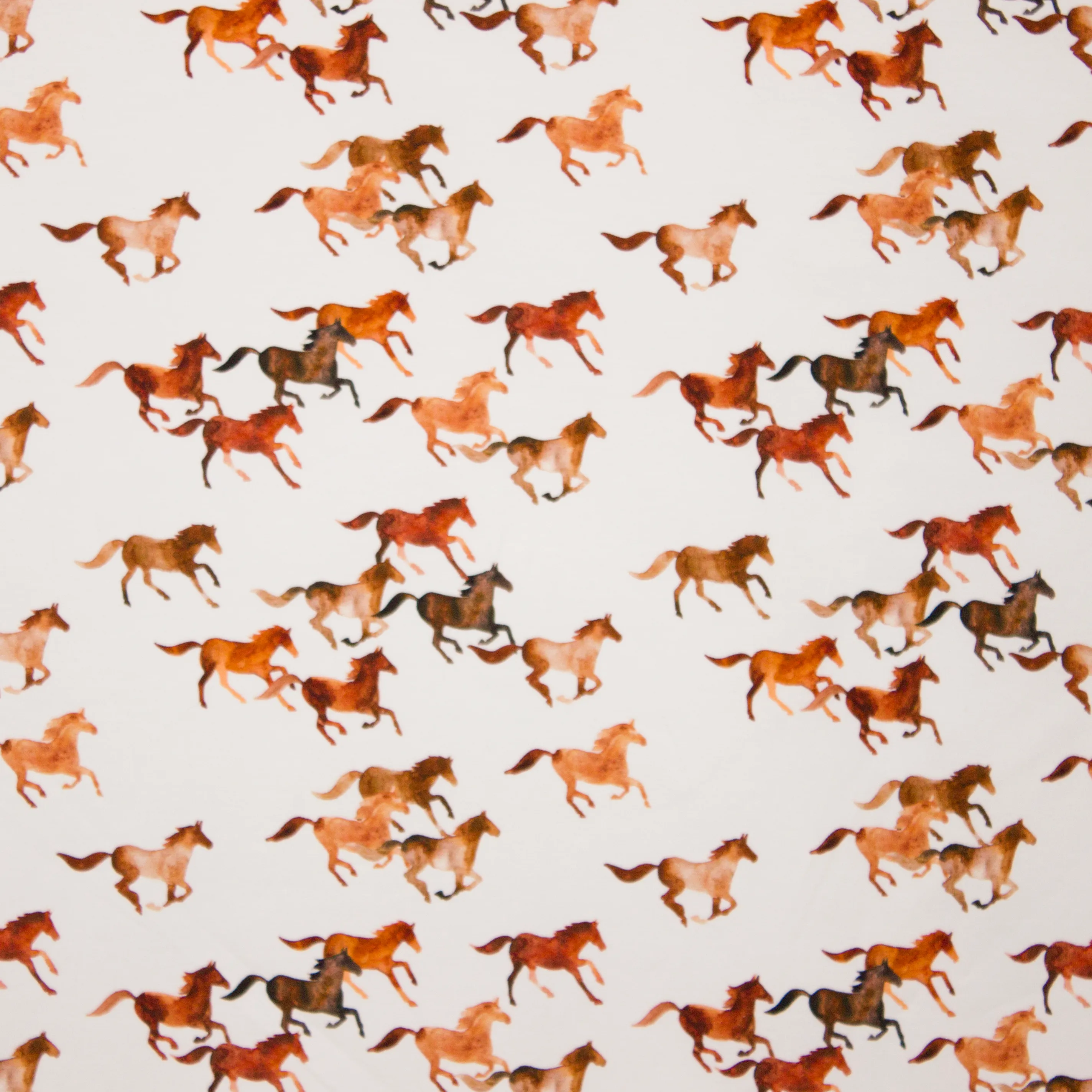 Tricot wit met paarden in aquarel