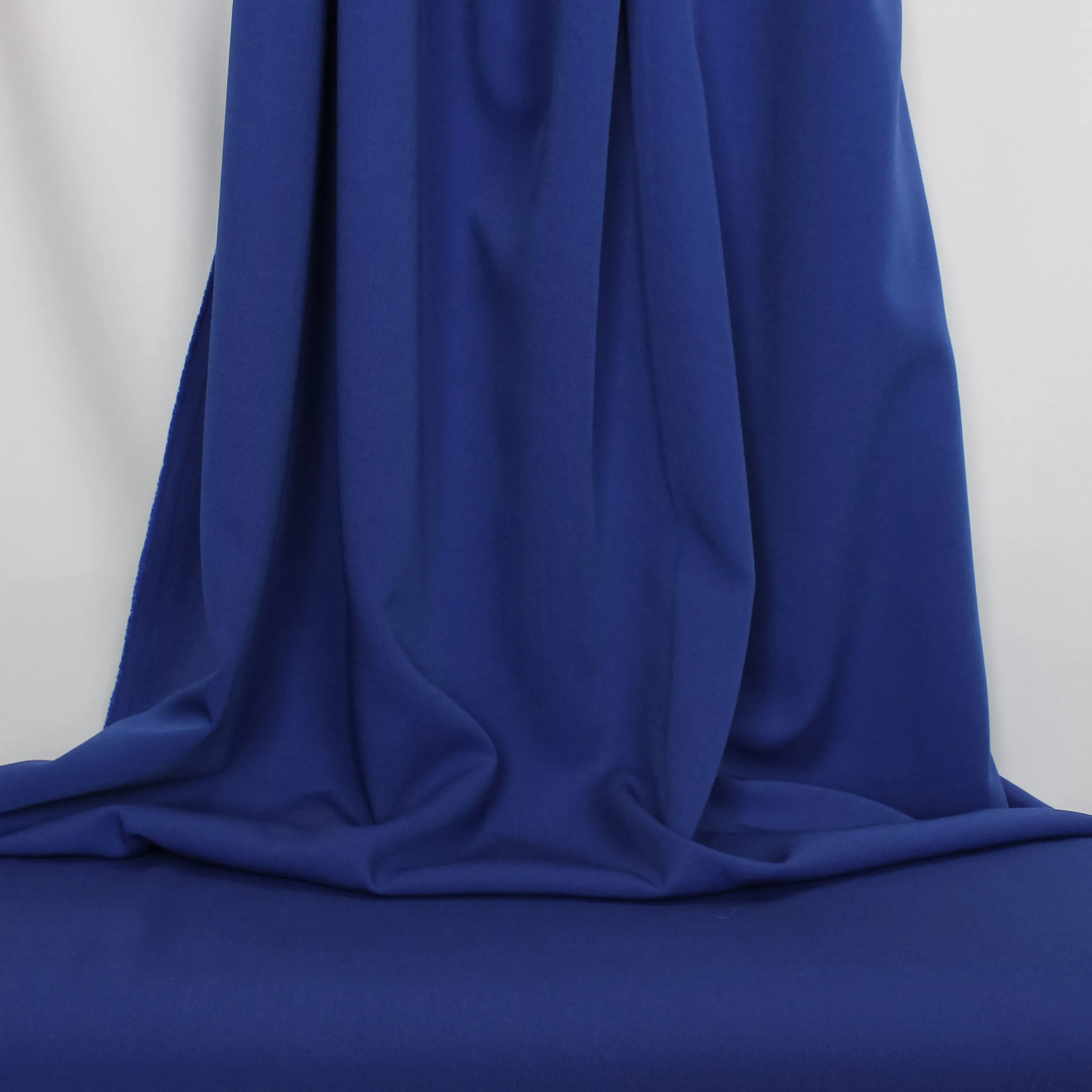 Rekbare effen marineblauwe / navy blue viscose mengeling
