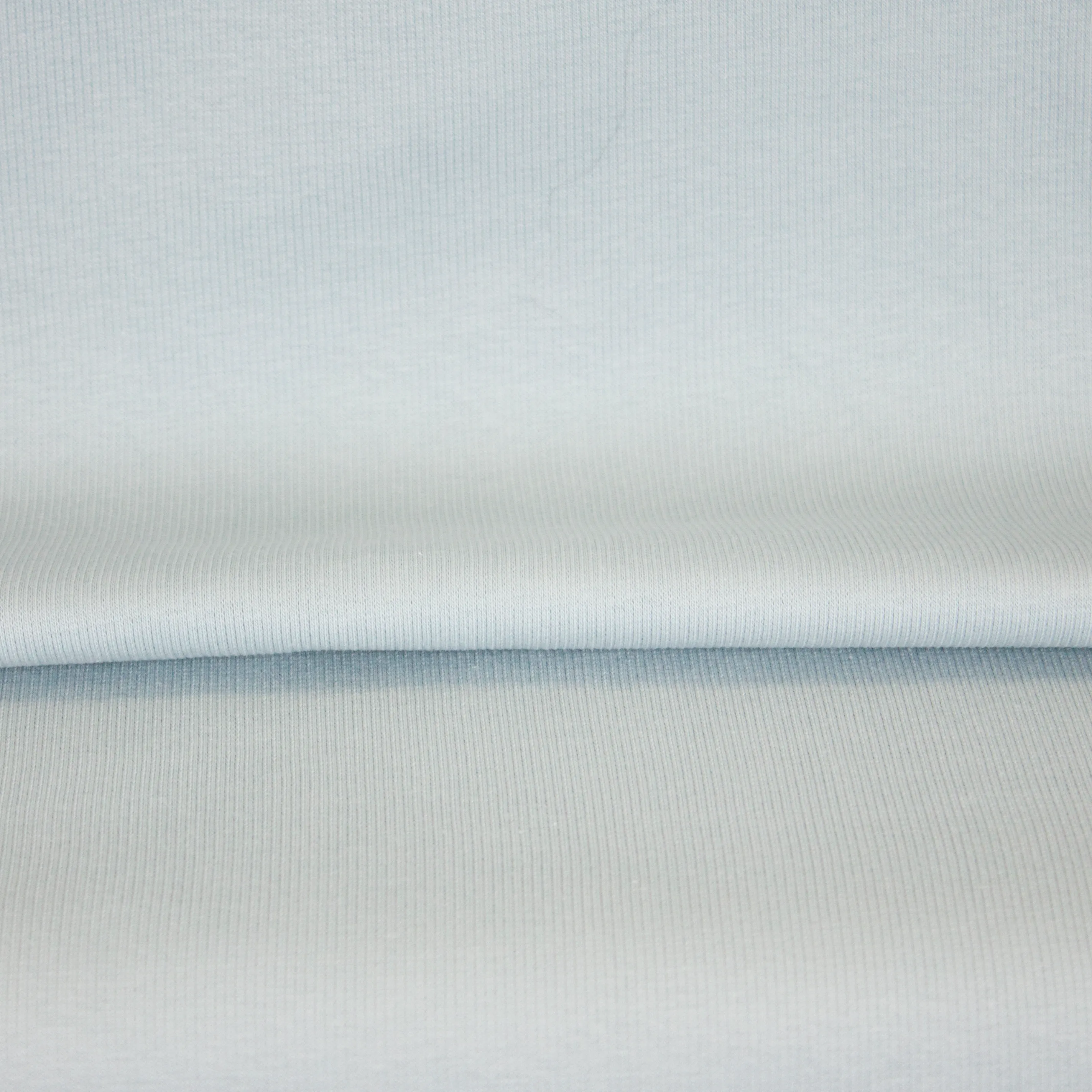 Licht blauwe boordstof van Eva Mouton
